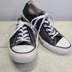 Well Loved Converse Low 9